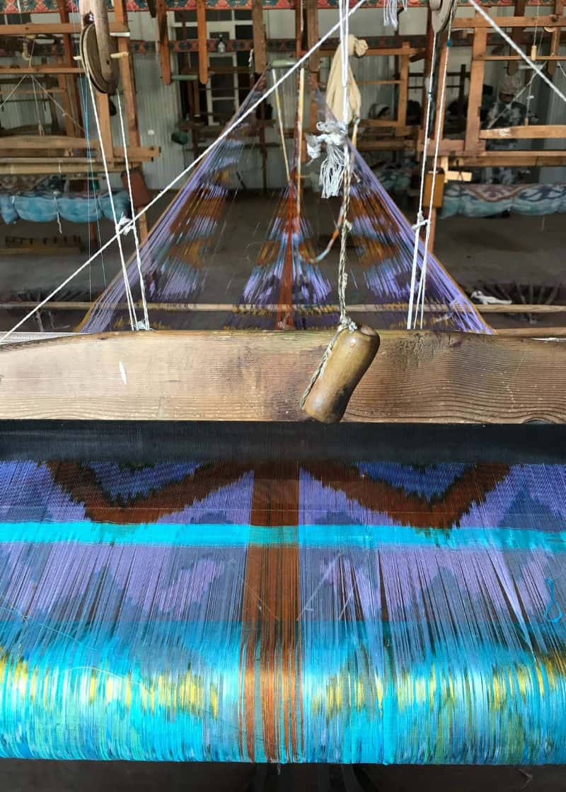 silk weaving in Uzbekistan